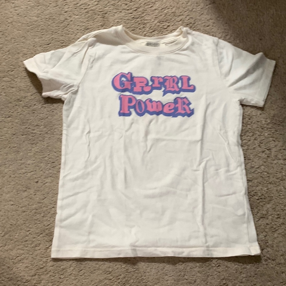 This shirt has been worn 1 time and it’s in perfect condition